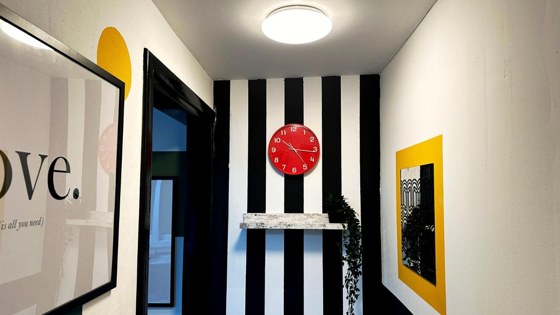 Homestay Cozy Corner Partition Near Burjuman Metro
