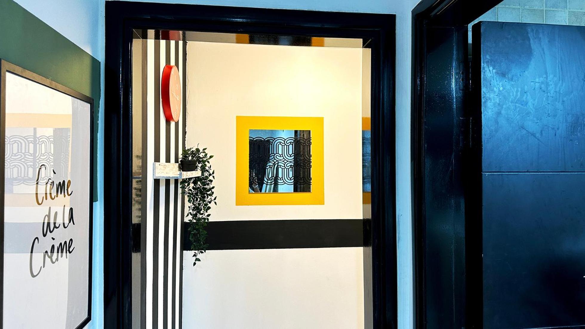 Cozy Corner Partition Near Burjuman Metro *