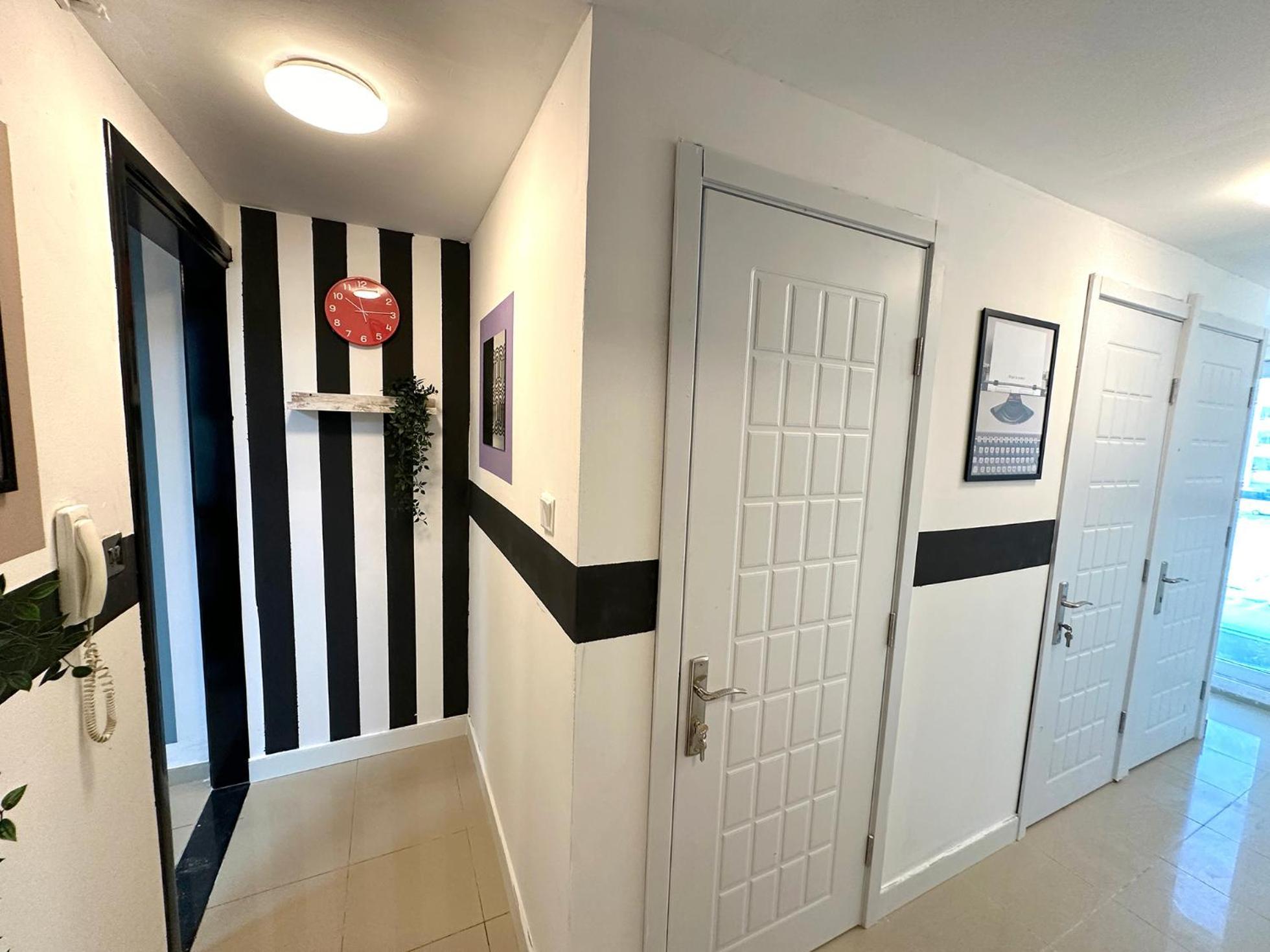 Cozy Corner Partition Near Burjuman Metro Dubai